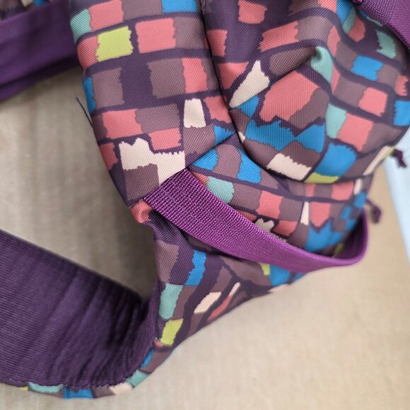 Patagonia Atom Sling Bag 8L Daypack Fitz Roy Patchwork Night Plum Crossbody - Picture 12 of 13